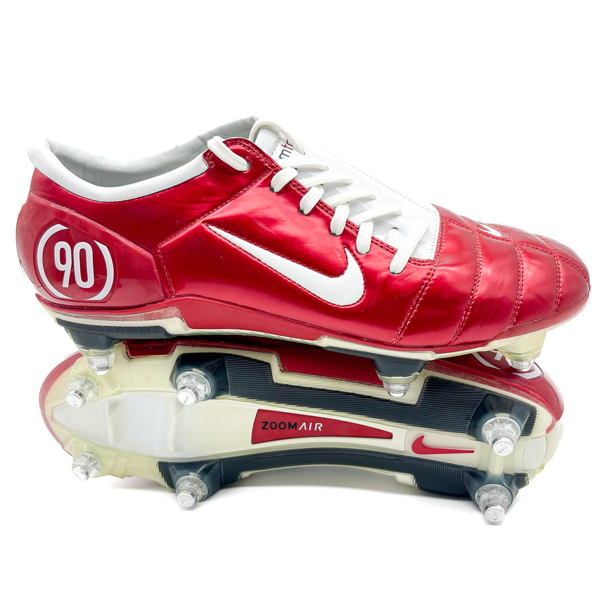total 90 iii football boots