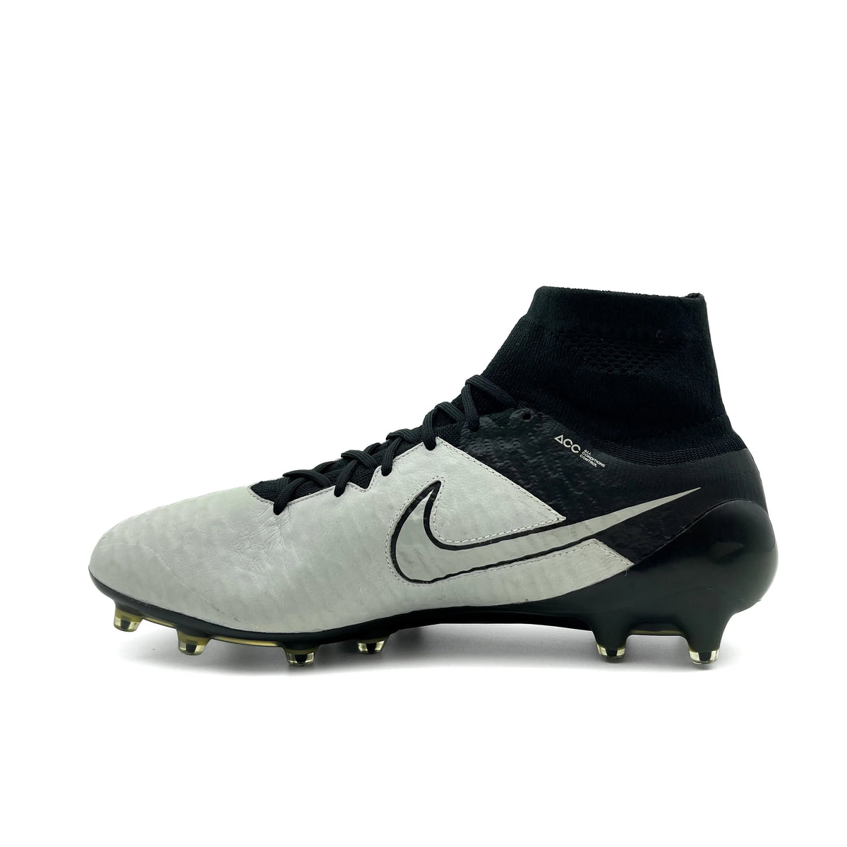 Nike Shoe Nike Magista Obra Black Blackout Nike Magista Obra