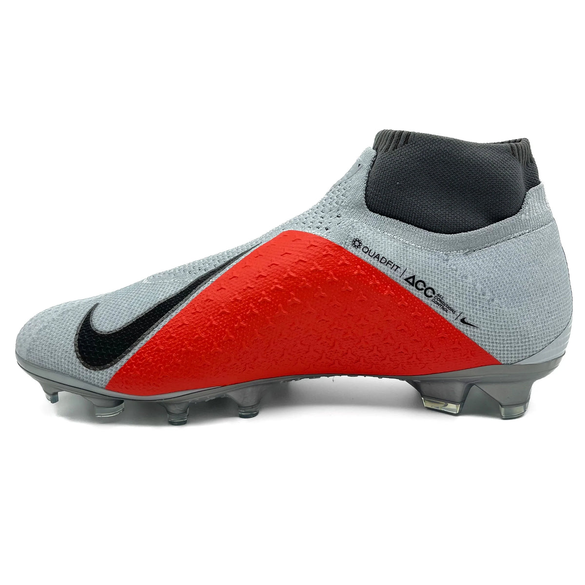 Nike raised on concrete phantom online