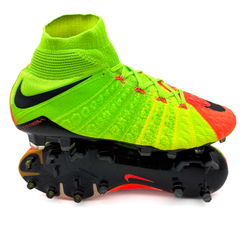 Nike Hypervenom Phantom 3 FG Air Max Limited Edition – Boots Plug