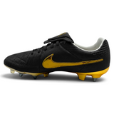 Nike Tiempo Legend V SG-PRO Elite R10 Limited Edition Blackout