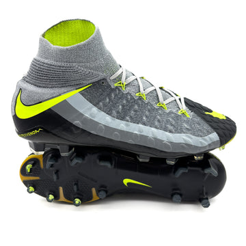 Nike Hypervenom Phantom 3 FG Air Max Limited Edition