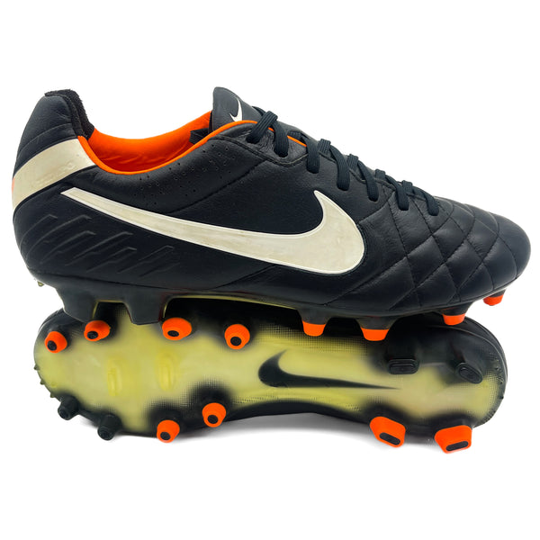 Nike Tiempo Legend IV FG – Boots Plug