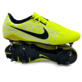 Nike Phantom Venom SG-PRO