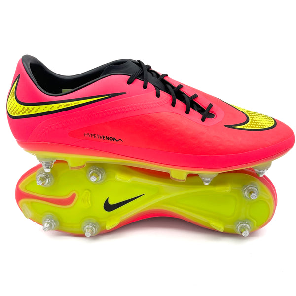 ナイキ ハイパーヴェノム Nike Hypervenom ピンク/イエローHG、 Nike Hypervenom Phatal SG ELITE 'Bright Crimson/Volt/Black