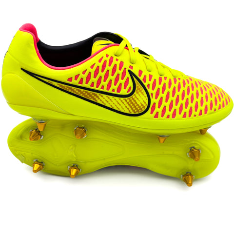 NIKE Magista(初代)SG Nike Magista Opus 1 SG Elite 