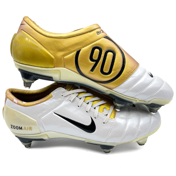 Nike T90 Air Zoom III SG 2004 'SP - White/Black/Metallic Gold