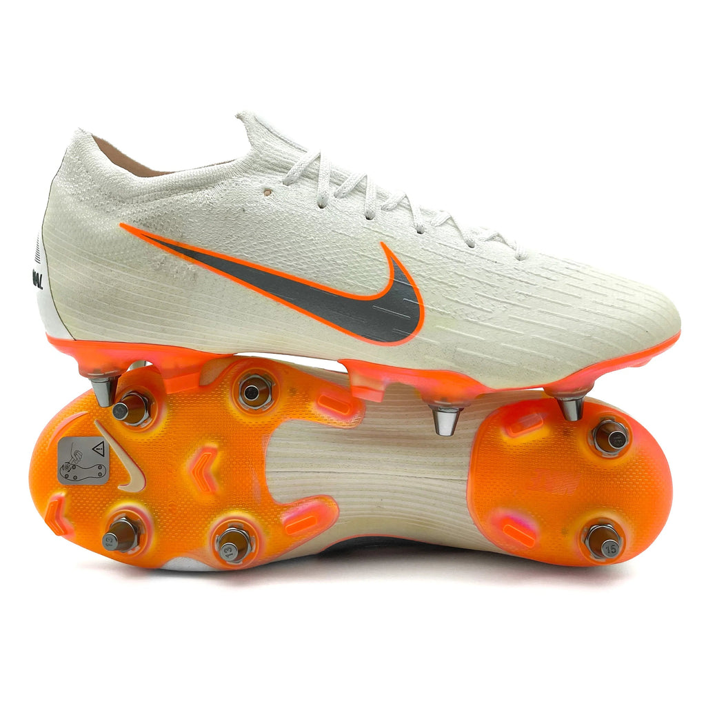 Nike Mercurial Vapor 12 SG-PRO Elite 'Just Do It - White/Total Nike Mercurial Vapor 12 SG-PRO Elite 'Just Do It - White/Total